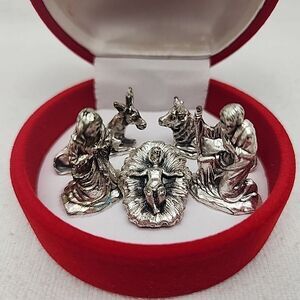 Nativity Miniature Silver Metal in Red Flocked Presentation Box Lourdes Vintage